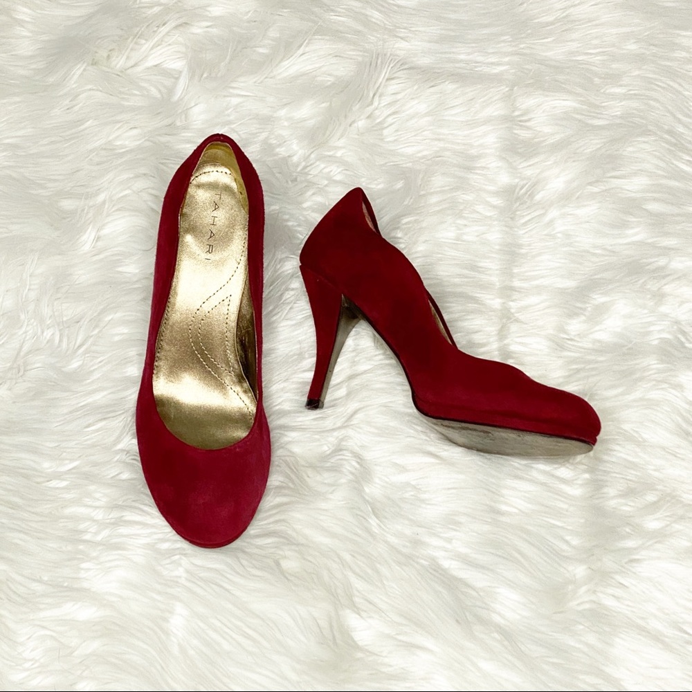 Tahari Colette Burgundy Suede Heel - Size: 7